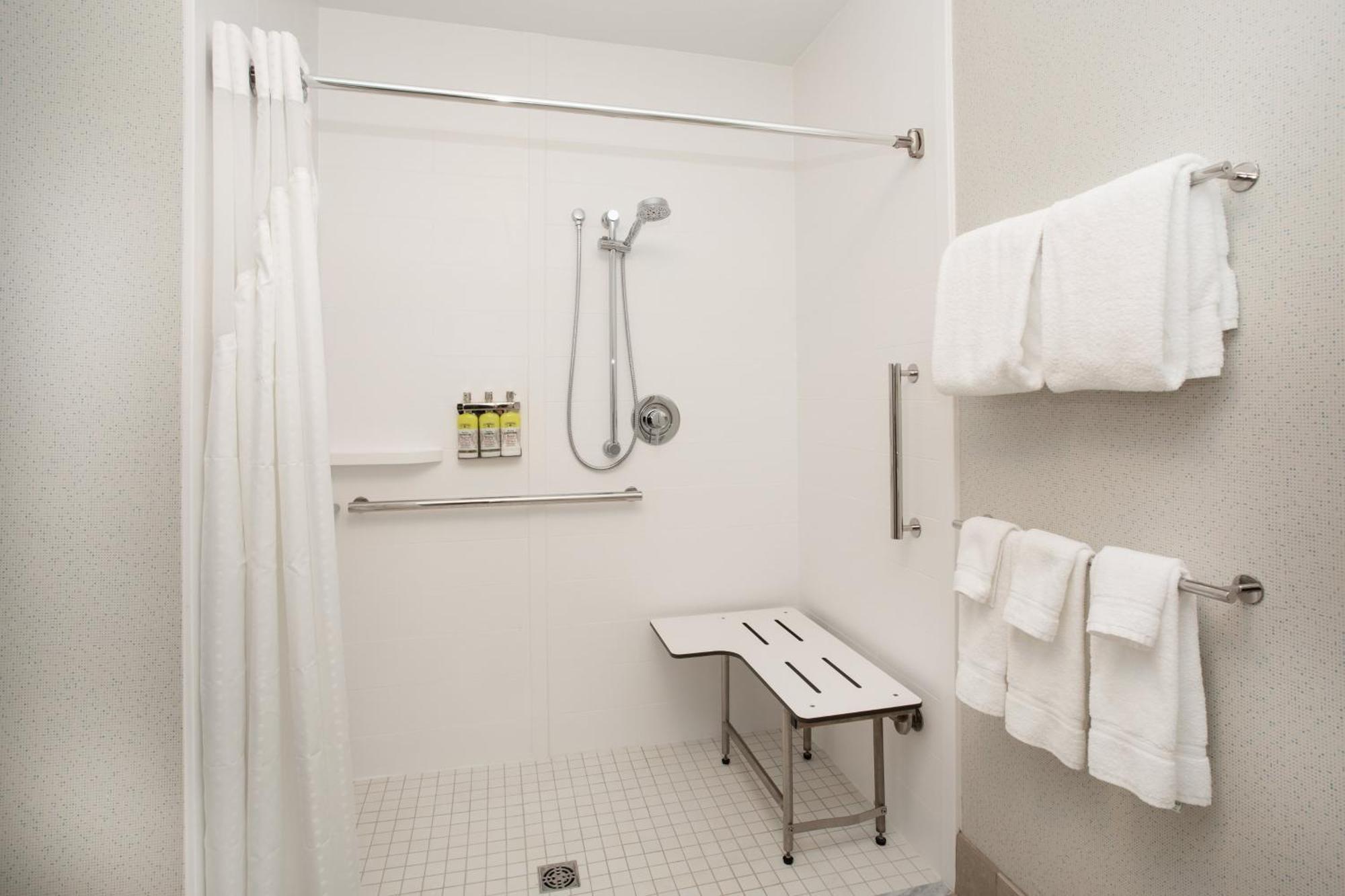 Holiday Inn Express & Suites - Ely By Ihg Eksteriør billede